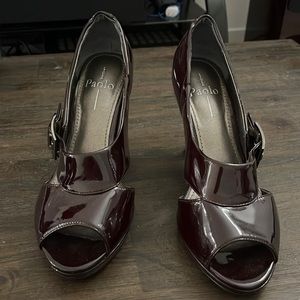 Linea Paolo patent leather heel